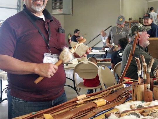 INDIAN ARTIFACT SHOW BRINGS IN HOBBYISTS FROM ACROSS TEXAS