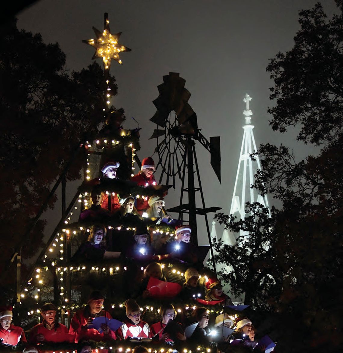 SINGING TREE SPREADS HOLIDAY CHEER